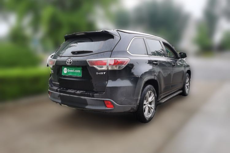 Used Toyota Highlander 2015 2.0T Two-Wheel Drive Elite Edition 7 Seats Rear Right 45 Deg