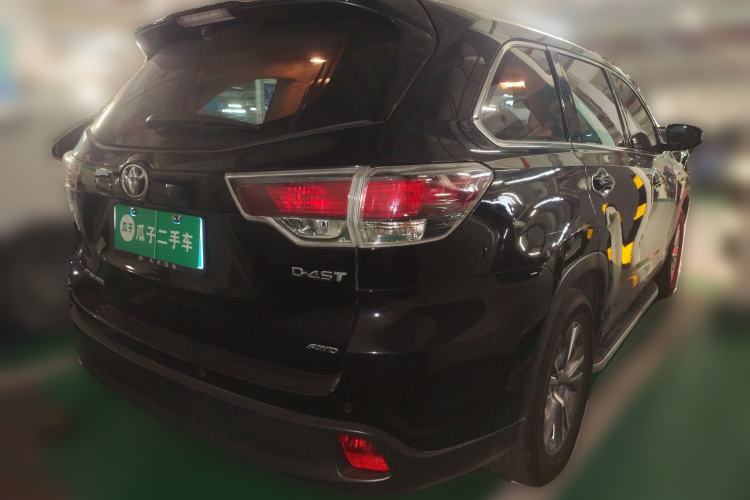 Used Toyota Highlander 2015 2.0T Four-Wheel Drive Elite Edition 7-Seater Rear Right 45 Deg