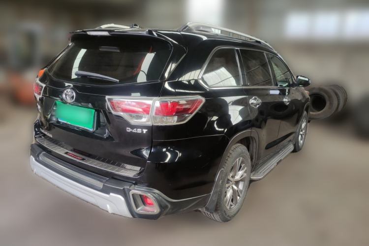 Used Toyota Highlander 2015 2.0T Two-Wheel Drive Elite Edition 5 Seats Rear Right 45 Deg