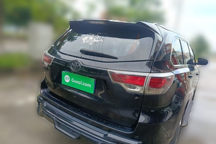 Used Toyota Highlander 2015 2.0T Four-Wheel Drive Luxury Edition 7-Seater Rear Right 45 Deg