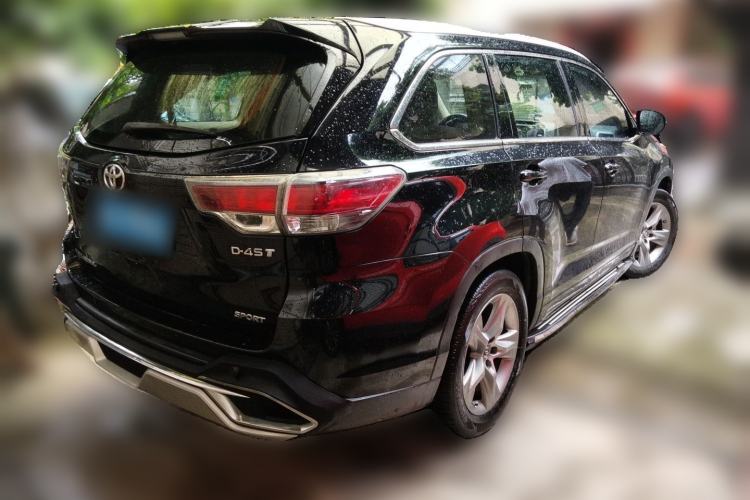Used Toyota Highlander 2015 2.0T Two-Wheel Drive Luxury Edition 7 Seats Rear Right 45 Deg