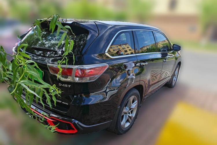 Used Toyota Highlander 2015 2.0T Four-Wheel Drive Luxury Edition 7-Seater Rear Right 45 Deg