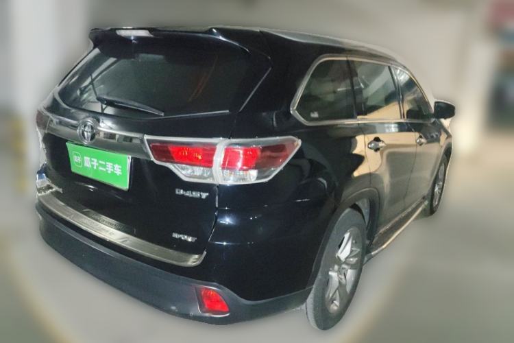 Used Toyota Highlander 2015 2.0T Two-Wheel Drive Luxury Edition 7 Seats Rear Right 45 Deg