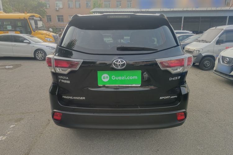 Used Toyota Highlander 2015 2.0T Four-Wheel Drive Luxury Edition 7-Seater Rear