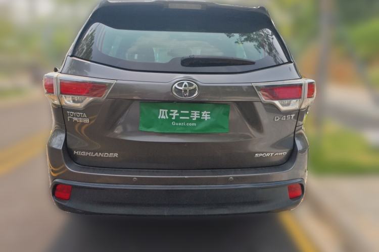 Used Toyota Highlander 2015 2.0T Four-Wheel Drive Luxury Edition 7-Seater Rear