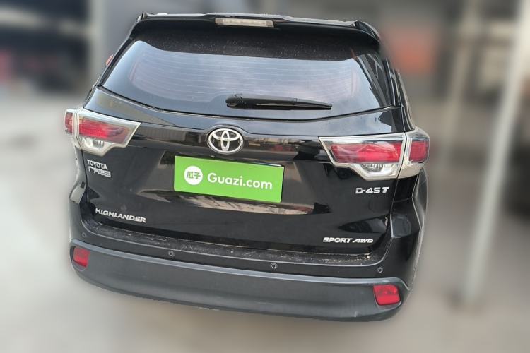 Used Toyota Highlander 2015 2.0T Four-Wheel Drive Luxury Edition 7-Seater Rear