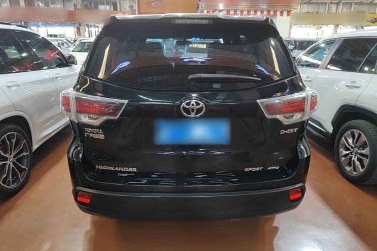 Used Toyota Highlander 2015 2.0T Four-Wheel Drive Luxury Edition 7-Seater Rear