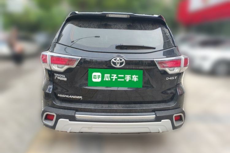 Used Toyota Highlander 2015 2.0T Two-Wheel Drive Elite Edition 7 Seats Rear