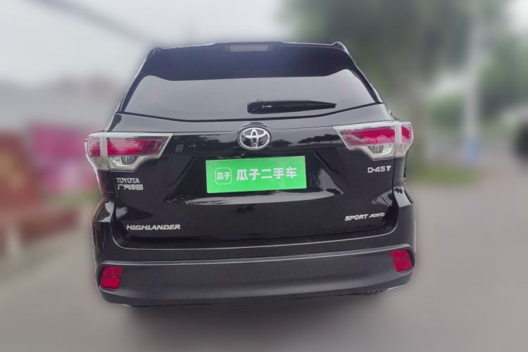 Used Toyota Highlander 2015 2.0T Four-Wheel Drive Luxury Edition 7-Seater Rear