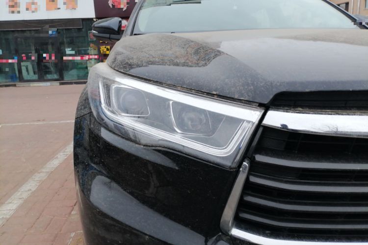 Used Toyota Highlander 2015 2.0T Two-Wheel Drive Luxury Edition 7 Seats Right Front Headlight