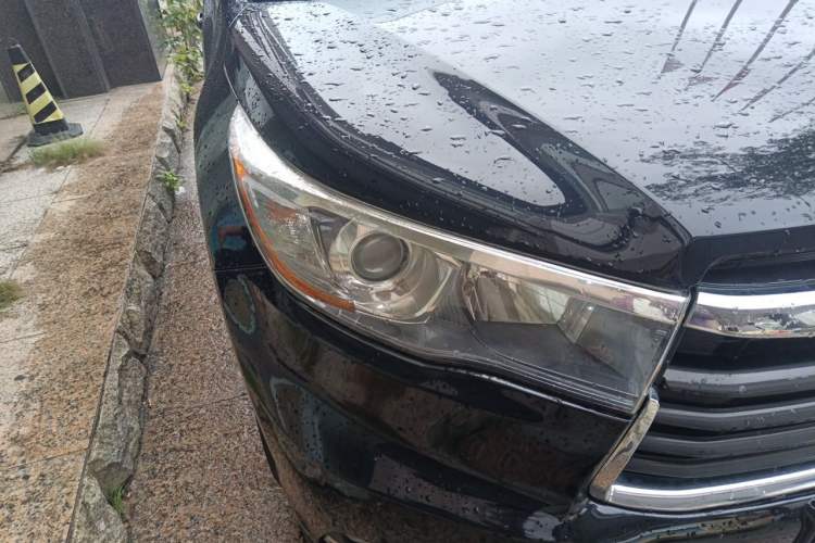 Used Toyota Highlander 2015 2.0T Four-Wheel Drive Luxury Edition 7-Seater Right Front Headlight