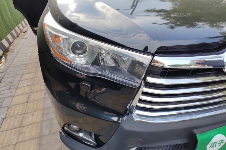 Used Toyota Highlander 2015 2.0T Four-Wheel Drive Ultimate Edition 7-Seater Right Front Headlight