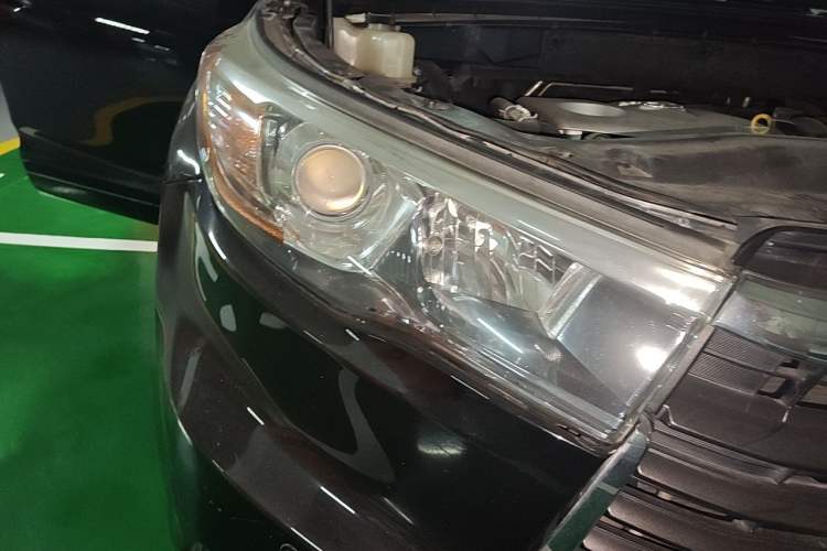 Used Toyota Highlander 2015 2.0T Four-Wheel Drive Luxury Edition 7-Seater Right Front Headlight
