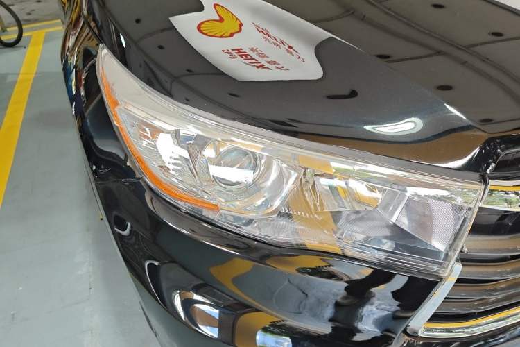 Used Toyota Highlander 2015 2.0T Two-Wheel Drive Elite Edition 5 Seats Right Front Headlight