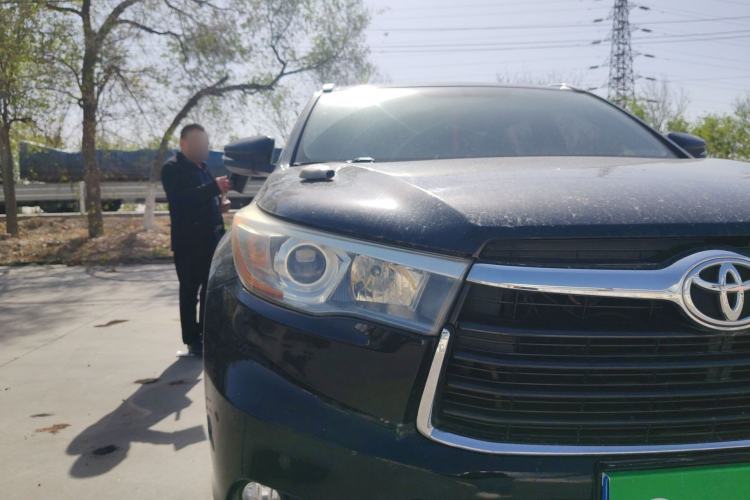 Used Toyota Highlander 2015 2.0T Four-Wheel Drive Luxury Edition 7-Seater Right Front Headlight