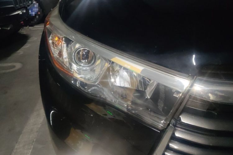 Used Toyota Highlander 2015 2.0T Four-Wheel Drive Ultimate Edition 7-Seater Right Front Headlight