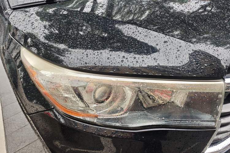 Used Toyota Highlander 2015 2.0T Two-Wheel Drive Elite Edition 7 Seats Right Front Headlight