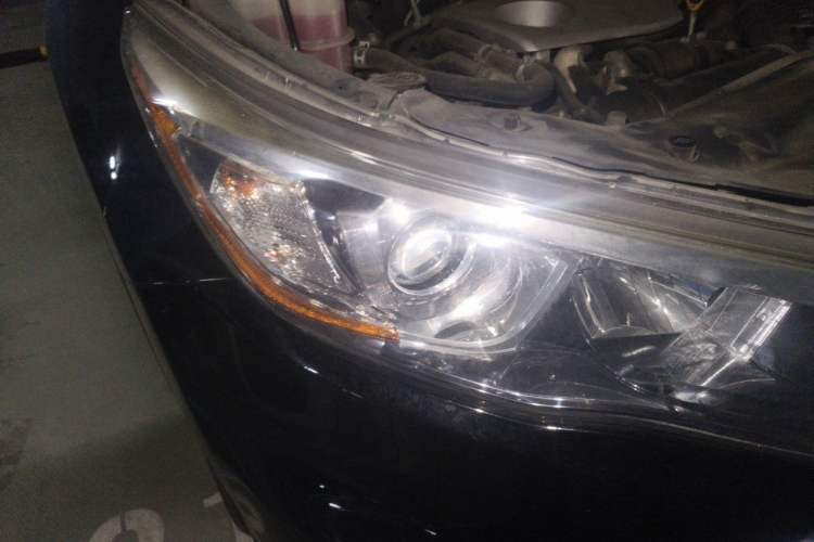 Used Toyota Highlander 2015 2.0T Four-Wheel Drive Luxury Edition 7-Seater Right Front Headlight