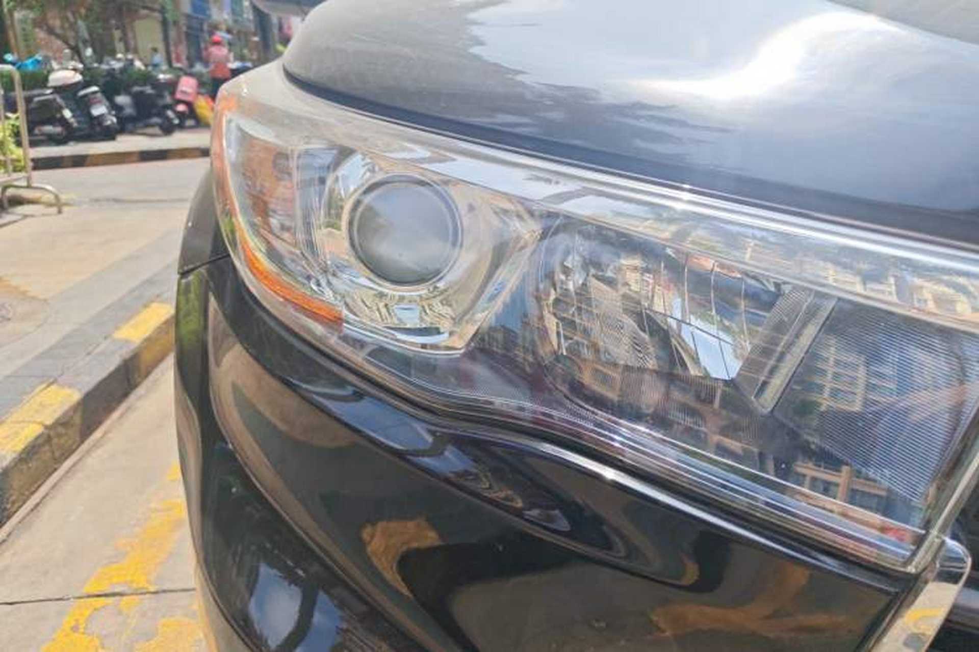 Used Toyota Highlander 2015 2.0T Four-Wheel Drive Elite Edition 7-Seater Right Front Headlight