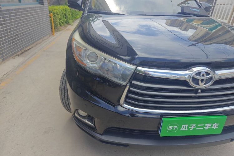 Used Toyota Highlander 2015 2.0T Four-Wheel Drive Luxury Edition 7-Seater Right Front Headlight