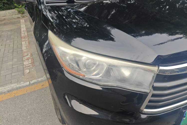 Used Toyota Highlander 2015 2.0T Four-Wheel Drive Luxury Edition 7-Seater Right Front Headlight