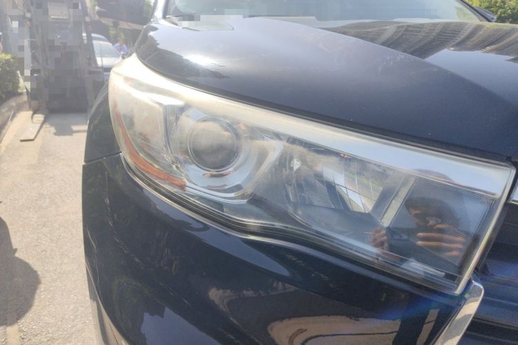 Used Toyota Highlander 2015 2.0T Four-Wheel Drive Elite Edition 7-Seater Right Front Headlight