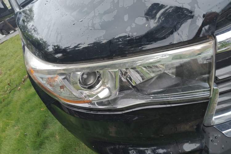 Used Toyota Highlander 2015 2.0T Four-Wheel Drive Elite Edition 7-Seater Right Front Headlight