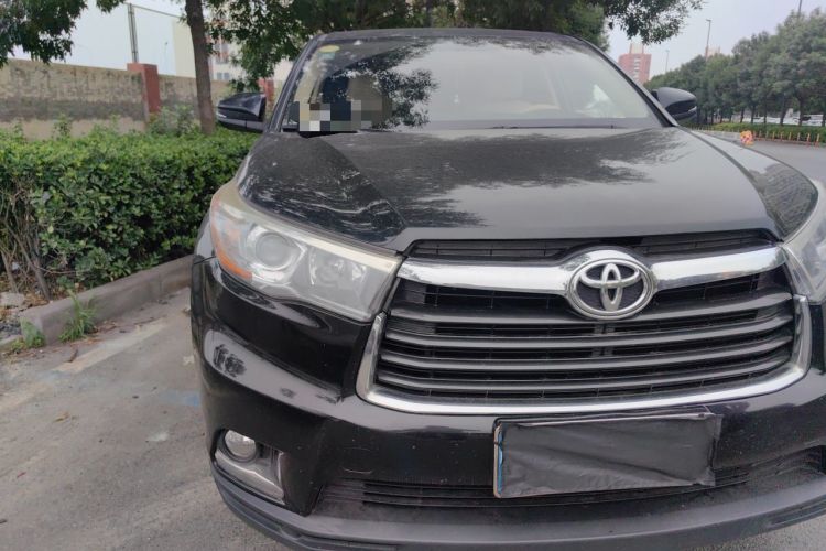 Used Toyota Highlander 2015 2.0T Four-Wheel Drive Elite Edition 7-Seater Right Front Headlight