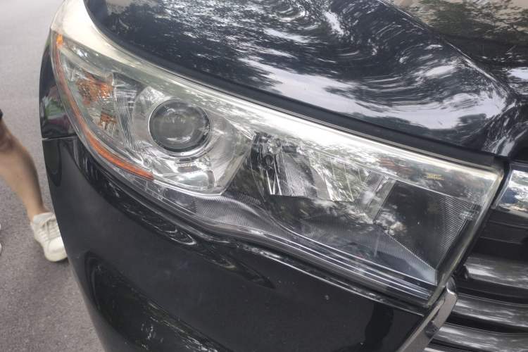 Used Toyota Highlander 2015 2.0T Four-Wheel Drive Luxury Edition 7-Seater Right Front Headlight
