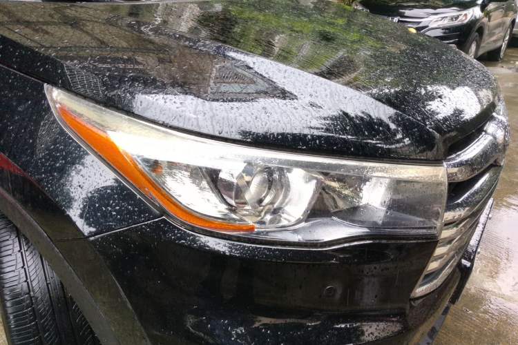 Used Toyota Highlander 2015 2.0T Two-Wheel Drive Luxury Edition 7 Seats Right Front Headlight