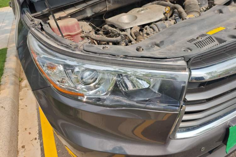 Used Toyota Highlander 2015 2.0T Four-Wheel Drive Luxury Edition 7-Seater Right Front Headlight