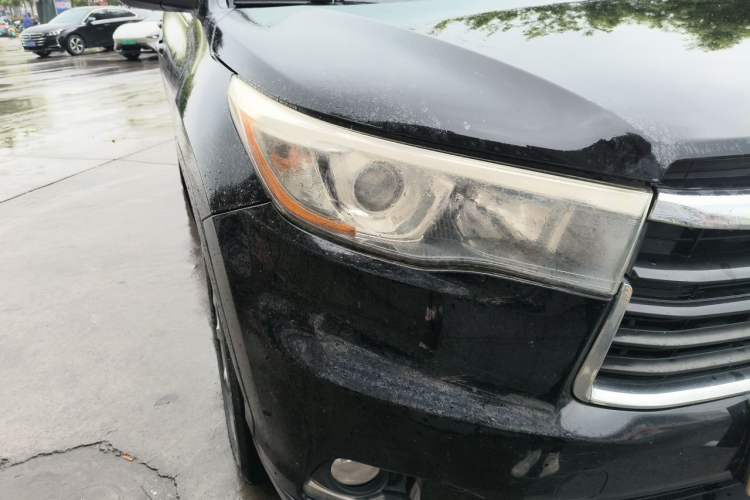 Used Toyota Highlander 2015 2.0T Four-Wheel Drive Luxury Edition 7-Seater Right Front Headlight