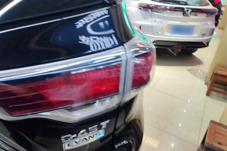 Used Toyota Highlander 2015 2.0T Four-Wheel Drive Luxury Edition 7-Seater Right Rear Taillight