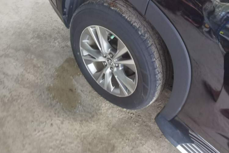 Used Toyota Highlander 2015 2.0T Two-Wheel Drive Elite Edition 5 Seats Right Rear Wheel Hub