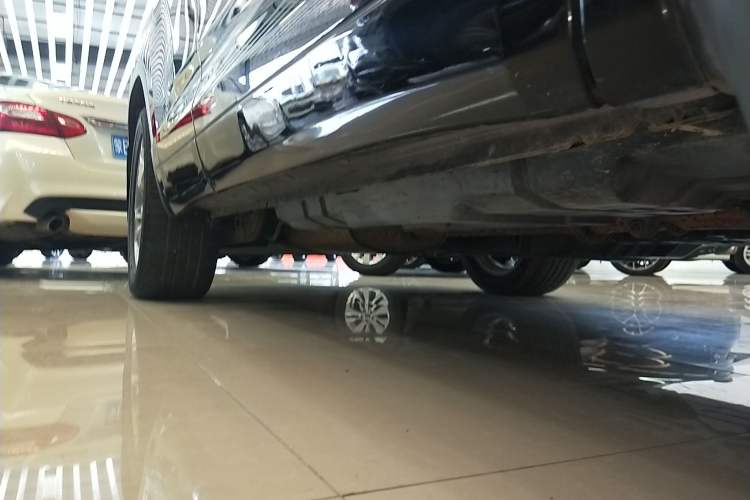 Used Toyota Highlander 2015 2.0T Four-Wheel Drive Luxury Edition 7-Seater Right Side Sill