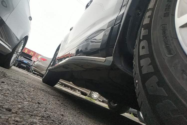 Used Toyota Highlander 2015 2.0T Four-Wheel Drive Elite Edition 7-Seater Right Side Sill