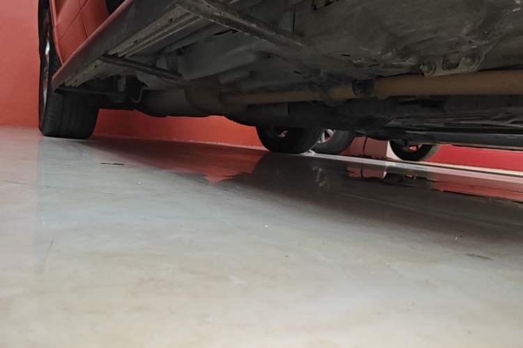 Used Toyota Highlander 2015 2.0T Four-Wheel Drive Luxury Edition 7-Seater Right Side Sill