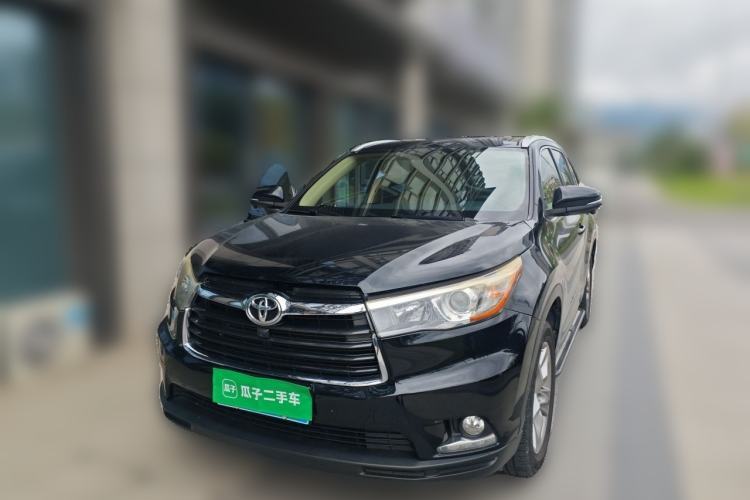 Used Toyota Highlander 2015 2.0T Four-Wheel Drive Luxury Edition 7-Seater Guazi used car, China used car export, Used car for sale, Used  cars, Cheapest cars for sale