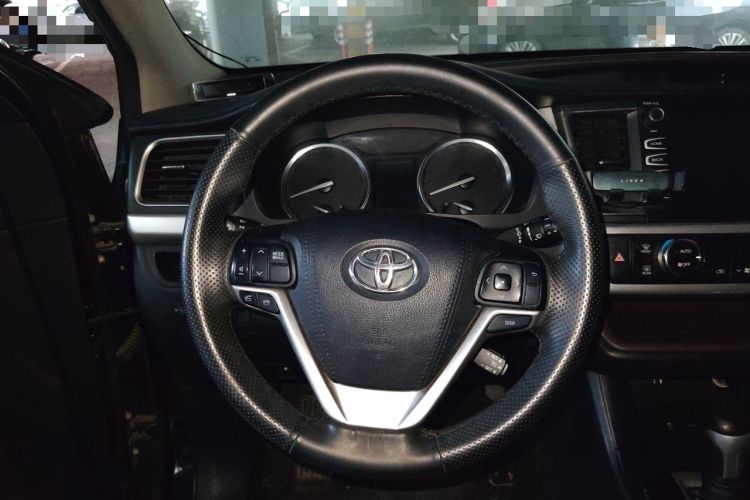 Used Toyota Highlander 2015 2.0T Four-Wheel Drive Luxury Edition 7-Seater Steering Wheel