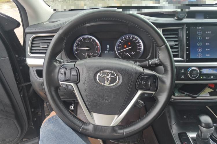 Used Toyota Highlander 2015 2.0T Four-Wheel Drive Luxury Edition 7-Seater Steering Wheel