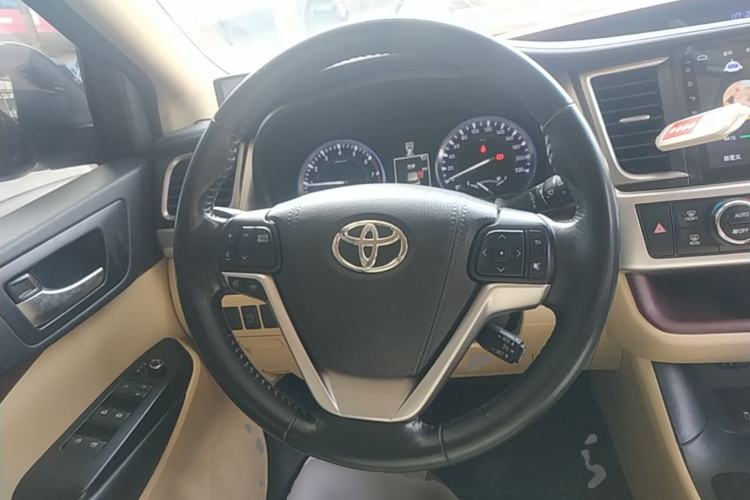Used Toyota Highlander 2015 2.0T Four-Wheel Drive Luxury Edition 7-Seater Steering Wheel