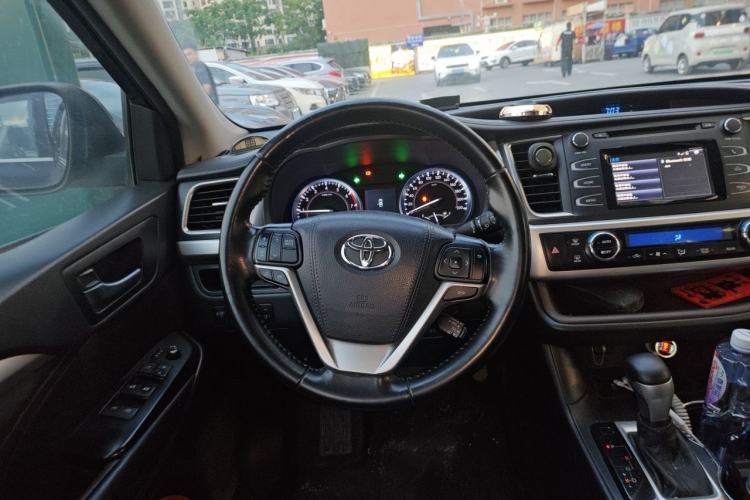 Used Toyota Highlander 2015 2.0T Four-Wheel Drive Luxury Edition 7-Seater Steering Wheel