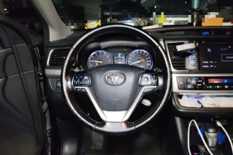Used Toyota Highlander 2015 2.0T Four-Wheel Drive Ultimate Edition 7-Seater Steering Wheel