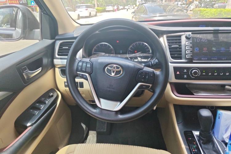 Used Toyota Highlander 2015 2.0T Four-Wheel Drive Elite Edition 7-Seater Steering Wheel