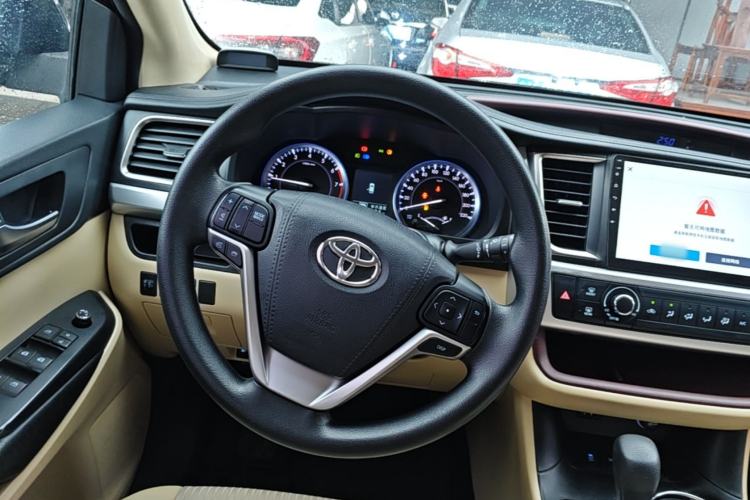 Used Toyota Highlander 2015 2.0T Four-Wheel Drive Elite Edition 7-Seater Steering Wheel