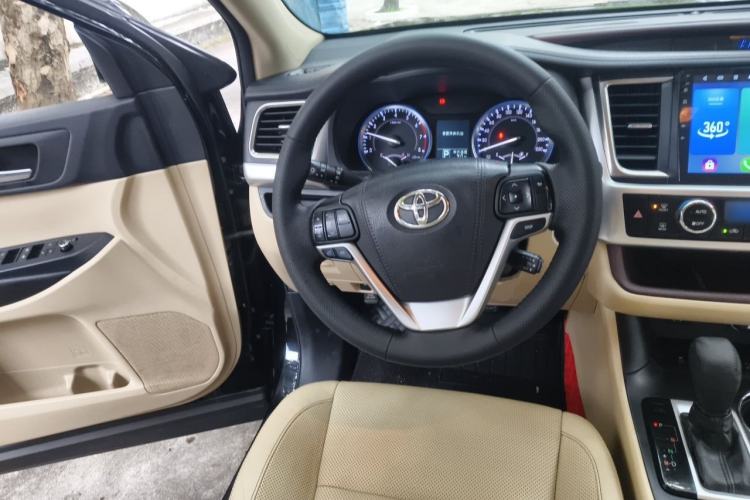 Used Toyota Highlander 2015 2.0T Four-Wheel Drive Luxury Edition 7-Seater Steering Wheel