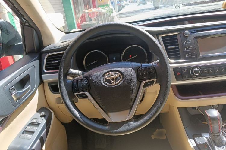 Used Toyota Highlander 2015 2.0T Four-Wheel Drive Elite Edition 7-Seater Steering Wheel