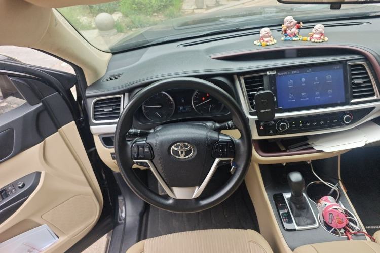 Used Toyota Highlander 2015 2.0T Four-Wheel Drive Elite Edition 7-Seater Steering Wheel