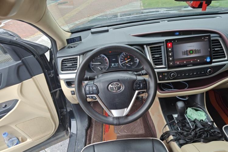 Used Toyota Highlander 2015 2.0T Four-Wheel Drive Elite Edition 7-Seater Steering Wheel