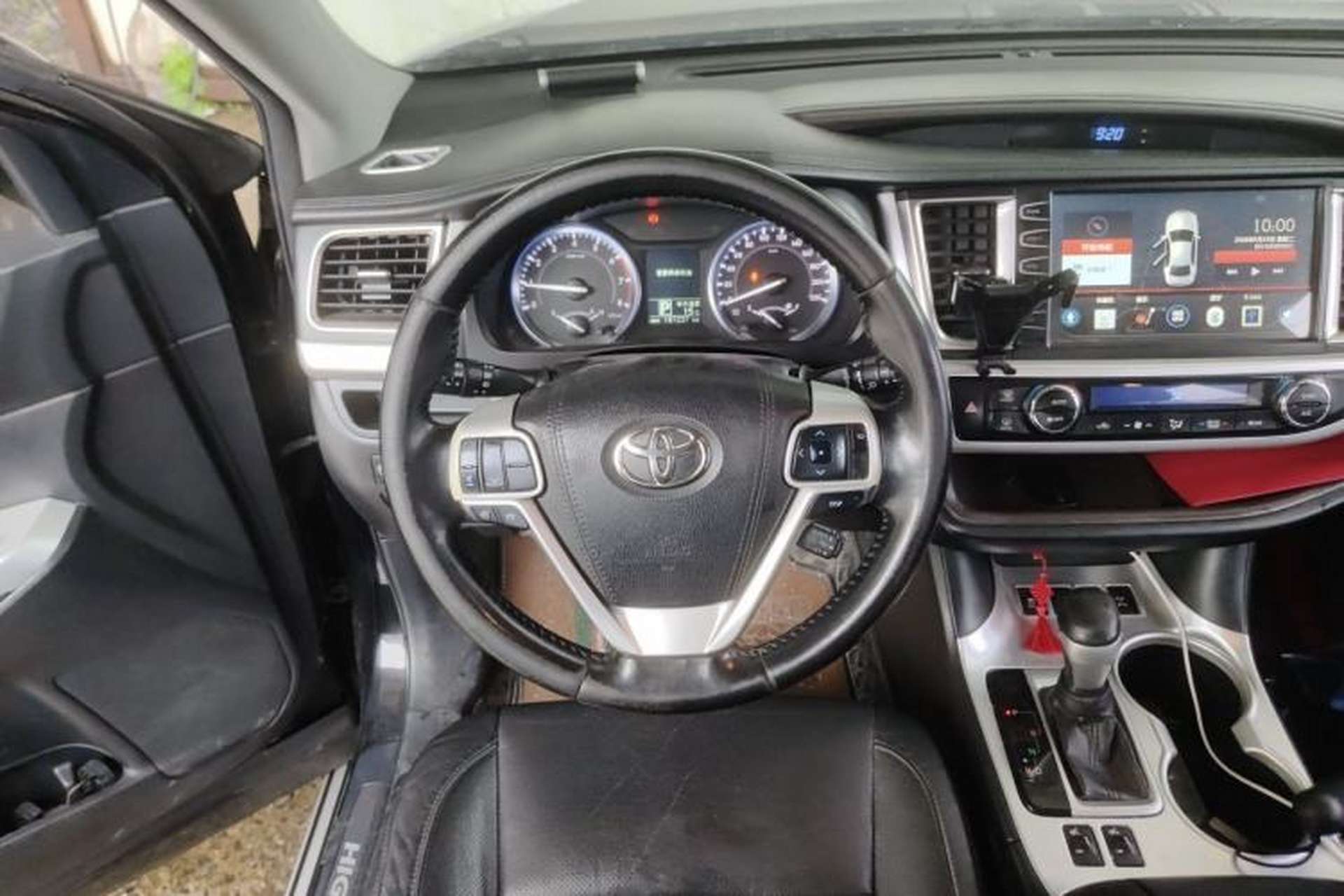 Used Toyota Highlander 2015 2.0T Four-Wheel Drive Luxury Edition 7-Seater Steering Wheel